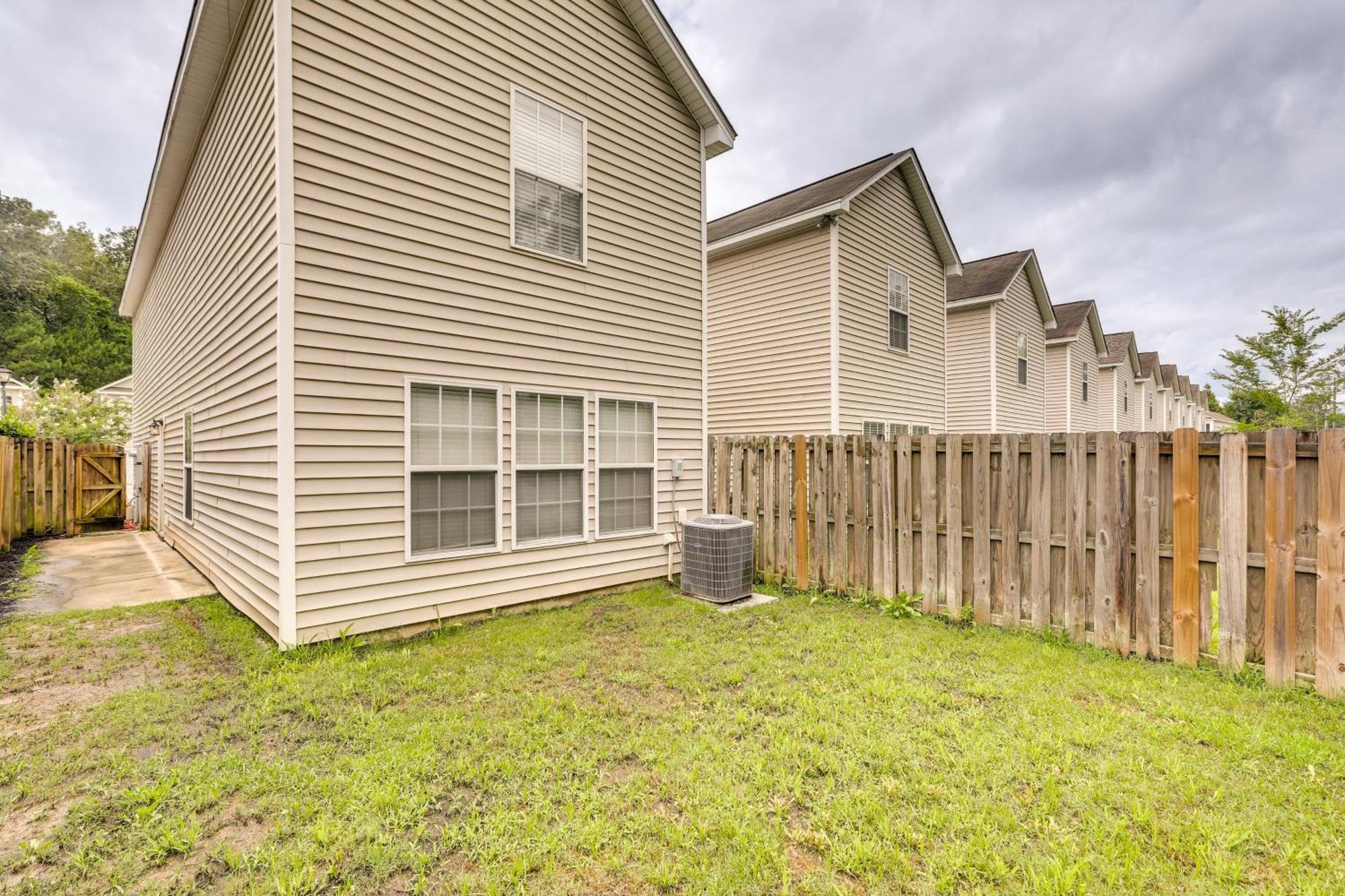 Charming North Charleston Townhome - Pets Welcome! Esterno foto